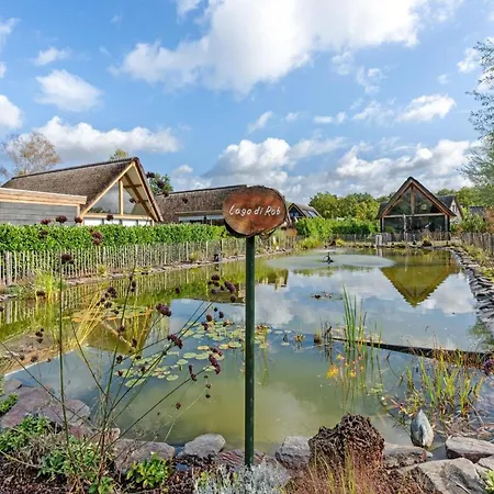 Luxury Thatched For Up To 6 People Дом отдыха *